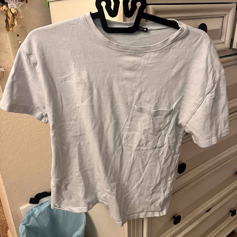 (24) Zara Light Gray/Blue T-Shirt